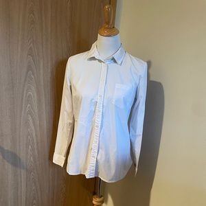 Apt 9 - Women’s White Button-down - Size M